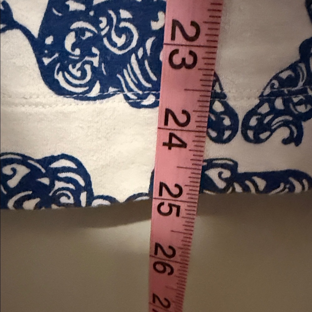 Lilly Pulitzer Blue and White Elephant Print Quarter Button up Jacket Small - Picture 9 of 9